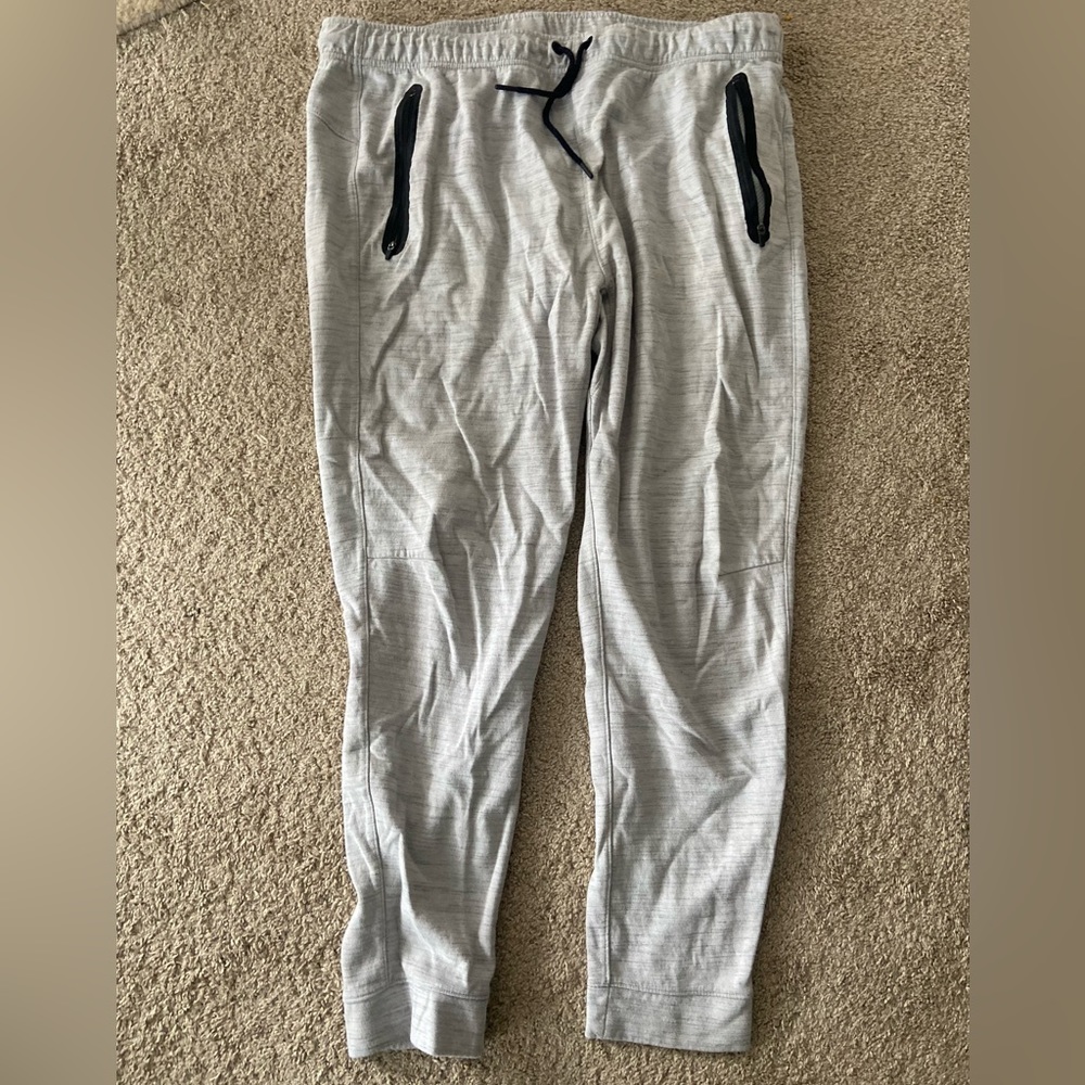 Old Navy Active Go-Dry Drawstring Heather Grey Jogger Sweatpants